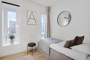 Modern Three-bedroom Apartment Next to Royal Arena and Copenhagen Airp