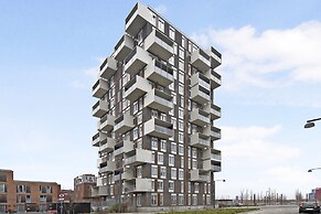 Modern Three-bedroom Apartment Next to Royal Arena and Copenhagen Airp