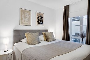 Modern Three-bedroom Apartment Next to Royal Arena and Copenhagen Airp