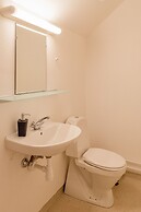 Sanders Boulevard - Cute 2-bdr Apt By the Canal