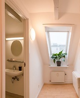 Sanders Canal - Chic 2-bdr Apt in Arhus Center