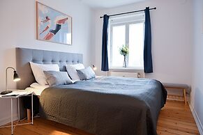 Newly-renovated 2-bedroom Apartment in Charlottenlund