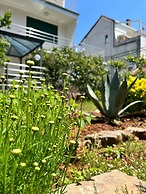 Lemon Tree Apartments