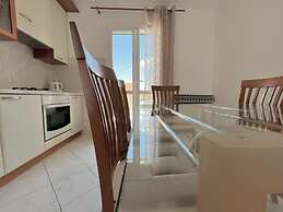 Lemon Tree Apartments