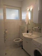 Lemon Tree Apartments