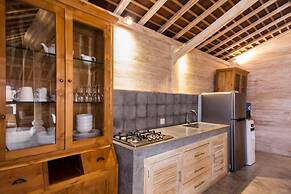 Beautiful Villa With Private Pool, Bali Villa 2072