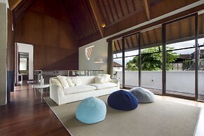 Luxury Villa in Bali near Beach, Bali Villa 2003