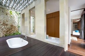 Luxury Villa in Bali near Beach, Bali Villa 2003