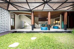 Luxury Villa in Bali near Beach, Bali Villa 2003