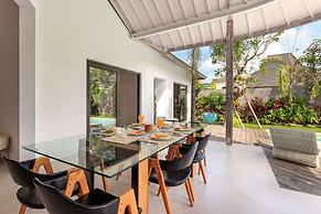 Bali Villa Near the Beach, 2041