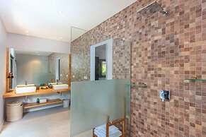 Bali Villa Near the Beach, 2041