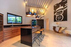 Bali Villa Near the Beach, 2041