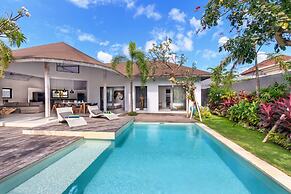 Bali Villa Near the Beach, 2041
