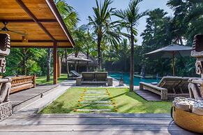 Luxury Villa in Bali near Beach, Bali Villa 2086