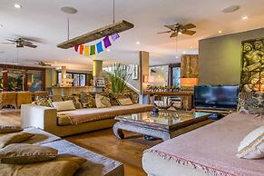 Luxury Villa in Bali near Beach, Bali Villa 2086