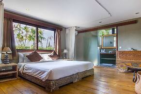 Luxury Villa in Bali near Beach, Bali Villa 2086
