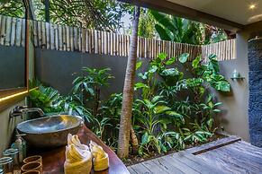 Luxury Villa in Bali near Beach, Bali Villa 2086
