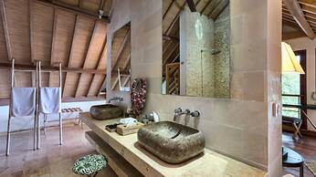 Villa for Rent in Bali 2084