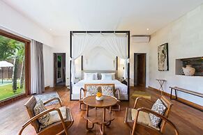 Bali Villa Near the Beach, 2056