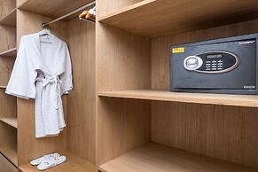 Bali Villa Near the Beach, 2056