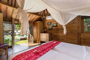 Bali Villa Near the Beach, 2056