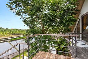 Bali Villa Near the Beach, 2056