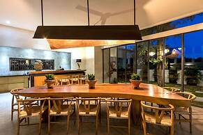 Bali Villa Near the Beach, 2056