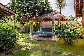 Luxury 4 Bedroom Villa With Private Pool, Bali Villa 2006