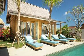 Luxury 4 Bedroom Villa With Private Pool, Bali Villa 2006