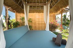 Luxury 4 Bedroom Villa With Private Pool, Bali Villa 2006