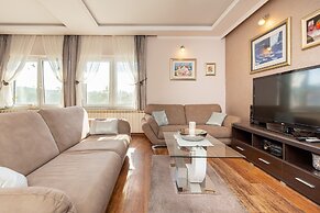 Holiday Home Trojkovic