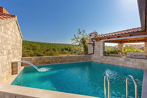 Holiday Home Trojkovic