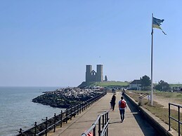 Elegant Georgian 1 Bed Apartment in Herne Bay