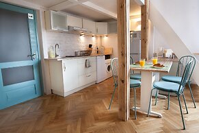 Warsaw Concierge Wilcza Gallery