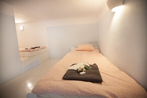 Warsaw Concierge Wilcza Gallery