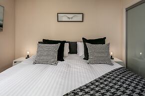 Elliot Suite No7 - Donnini Apartments