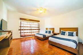 Capital O Hotel Casa Blanca