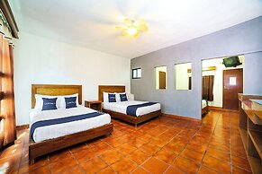 Capital O Hotel Casa Blanca