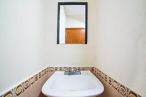 Capital O Hotel Casa Blanca