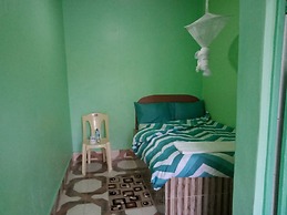 Acacia Hotel