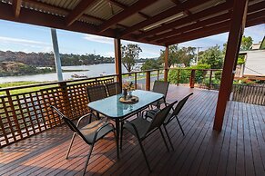 Bruces Waterside Units