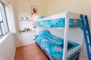 Bruces Waterside Units