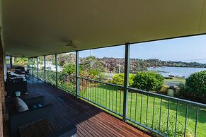 Bruces Waterside Units