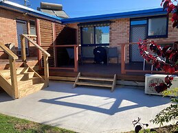 Bruces Waterside Units