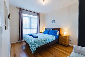 Bruces Waterside Units