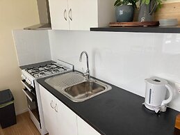 Bruces Waterside Units