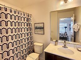 Crofton Villa by Florida Spirit