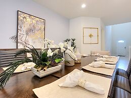 Bengal Villa by Florida Spirit