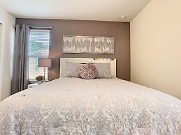 Bengal Getaway by Florida Spirit