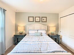 Bengal Getaway by Florida Spirit